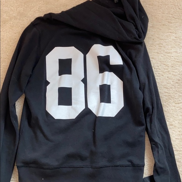 Love Pink Sweatshirt - Picture 2 of 2